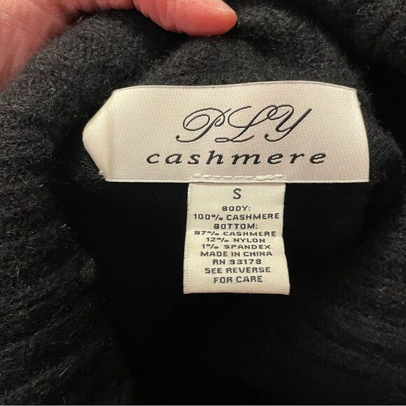 Ply Cashmere Sweater Tunic Turtleneck Long Sleeve Luxury Basic Black Size Small - Picture 10 of 11